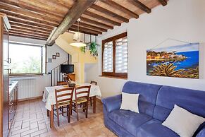 Lavish Holiday Home in Volterra With Pool