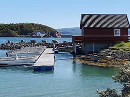 6 Person Holiday Home in Brekstad