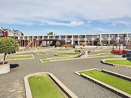 4 Person Holiday Home on Holiday Park in Glesborg