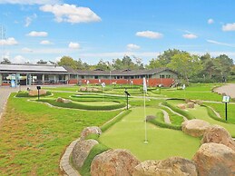 6 Person Holiday Home on a Holiday Park in Gilleleje