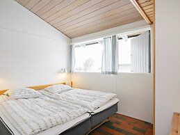 6 Person Holiday Home on a Holiday Park in Hanstholm