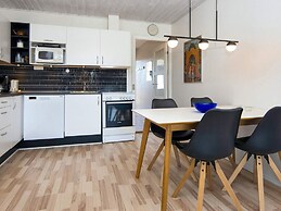 5 Person Holiday Home on a Holiday Park in Glesborg