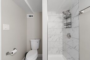 Spacious Apartment in Chicago