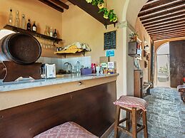 Rustic Holiday Home in Citta di Castello With Swimming Pool