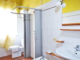 Rustic Holiday Home in Citta di Castello With Swimming Pool