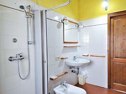 Rustic Holiday Home in Citta di Castello With Swimming Pool