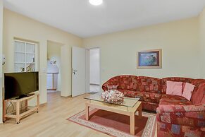 Spacious Apartment in Madfeld With Private Terrace