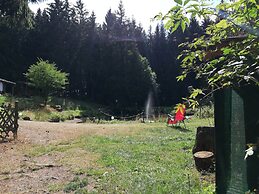 Cosy Apartment With Covered Porch