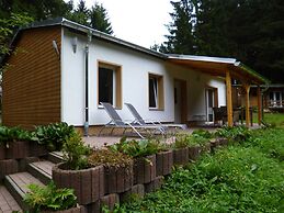 Cosy Apartment With Covered Porch