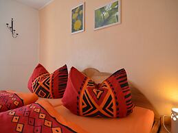 Cosy Apartment With Covered Porch