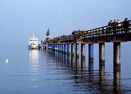 Modern Bungalow in Warnkenhagen Near Wellness