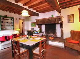 Apartment in a Farmhouse With Swimming Pool