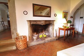 Apartment in a Farmhouse With Swimming Pool