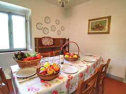 Apartment in a Farmhouse With Swimming Pool