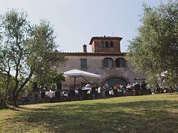 Apartment in a Farmhouse With Swimming Pool