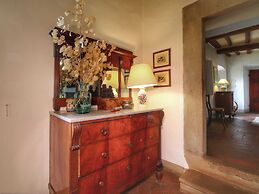 Apartment in a Farmhouse With Swimming Pool