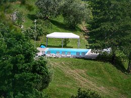 Apartment in a Farmhouse With Swimming Pool