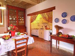 Apartment in a Farmhouse With Swimming Pool