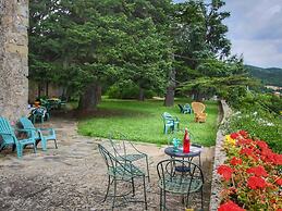 Apartment in a Farmhouse With Swimming Pool