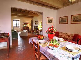 Apartment in a Farmhouse With Swimming Pool