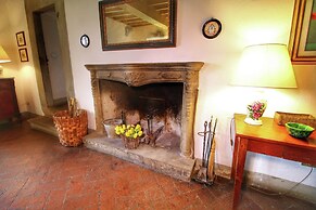 Apartment in a Farmhouse With Swimming Pool