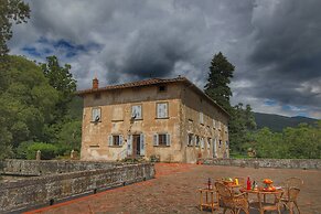 Apartment in a Farmhouse With Swimming Pool