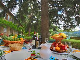 Apartment in a Farmhouse With Swimming Pool