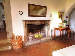 Apartment in a Farmhouse With Swimming Pool
