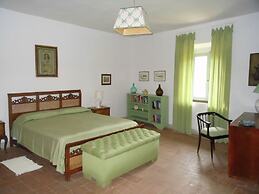 Apartment in a Farmhouse With Swimming Pool