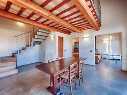 Flat on a Farm With Swimming Pool and Many Activities