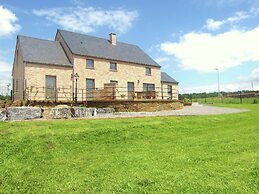 Cosy Holiday Home in Vodelee With Private Garden