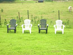 Cosy Holiday Home in Vodelee With Private Garden
