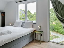 Great Holiday Home Energy Neutral on Texel With Sauna and sun Shower