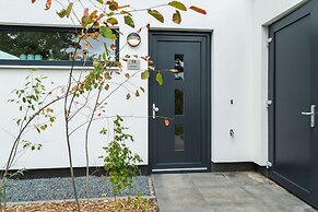 Great Holiday Home Energy Neutral on Texel With Sauna and sun Shower