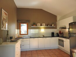 1/2 Cottage That Will be Perfect for Families With Children