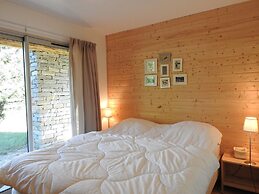 1/2 Cottage That Will be Perfect for Families With Children