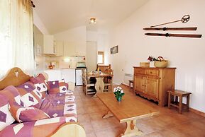 1/2 Cottage That Will be Perfect for Families With Children