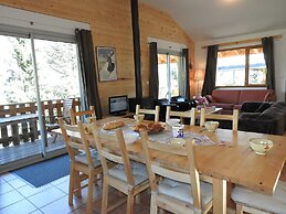 1/2 Cottage That Will be Perfect for Families With Children