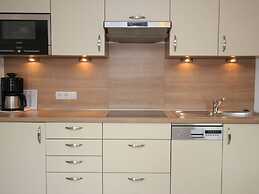 Spacious Apartment in Uderns Near Ski Area