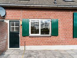 Spacious Farmhouse in Silvolde With Garden