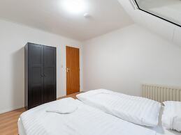 Spacious Farmhouse in Silvolde With Garden