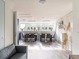 Spacious Farmhouse in Silvolde With Garden
