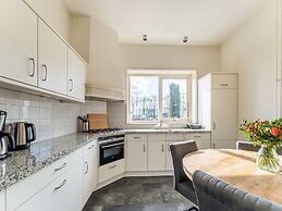 Spacious Farmhouse in Silvolde With Garden