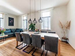 Spacious Farmhouse in Silvolde With Garden