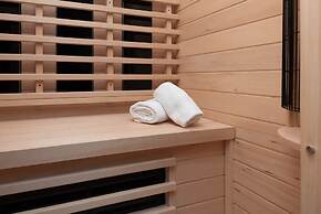 Luxury Apartment in Renesse With Infrared Sauna