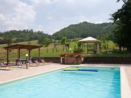 Welcoming Holiday Home in Urbania With Pool