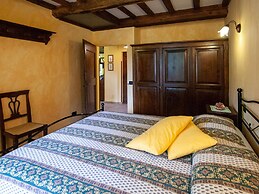 Welcoming Holiday Home in Urbania With Pool