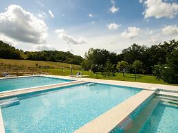Welcoming Holiday Home in Urbania With Pool