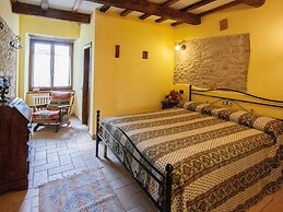 Welcoming Holiday Home in Urbania With Pool