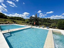 Welcoming Holiday Home in Urbania With Pool
